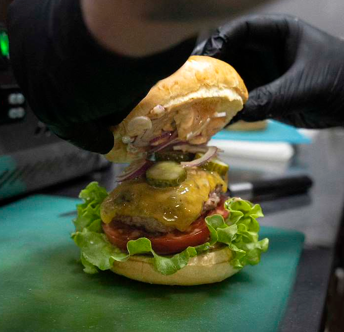 3 рецепти за smash burger, които трябва да опитате